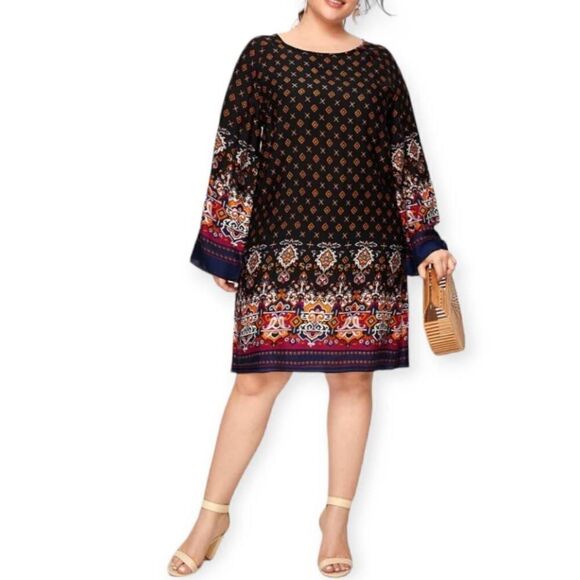 Elegant Long Sleeve Patterned Dress - Picture 4 of 16